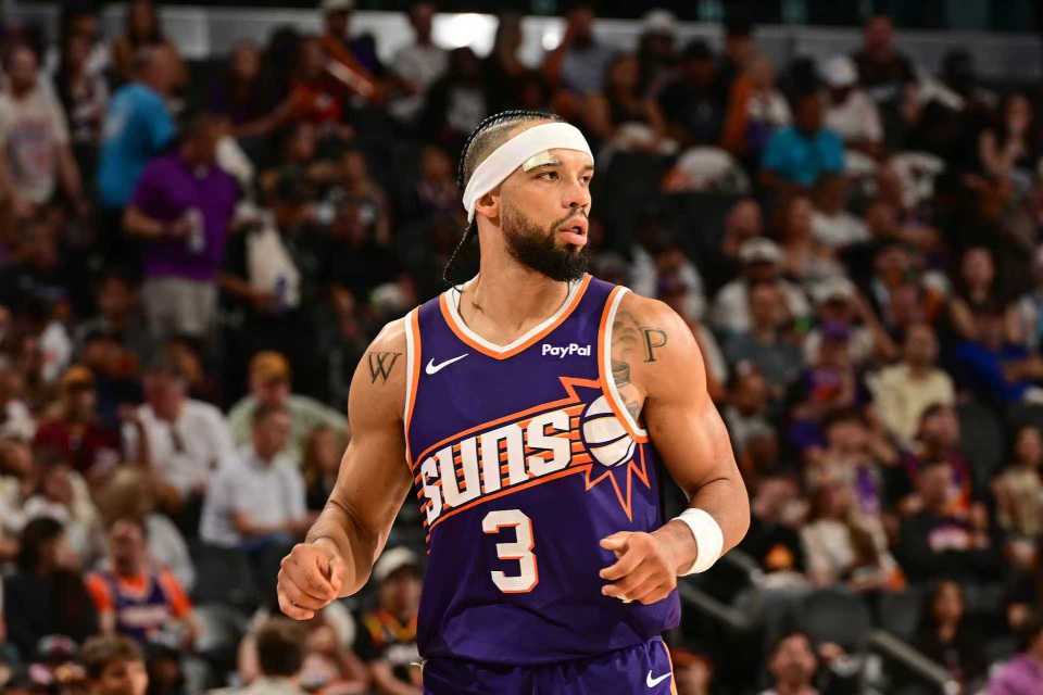 太阳在布克, 给力得分